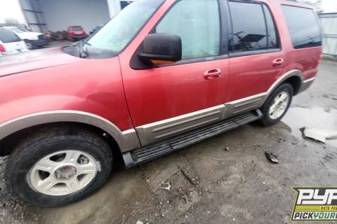 Photo of 2003 Ford Expedition