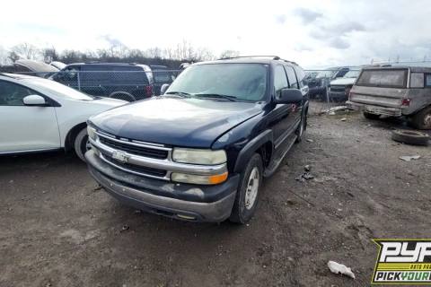 Photo of 2004 Chevrolet Suburban 1500