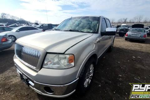 Photo of 2006 Lincoln Mark Lt
