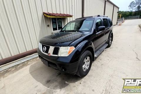 Photo of 2005 Nissan Pathfinder