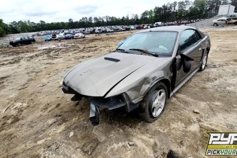 Photo of 2001 Ford Mustang