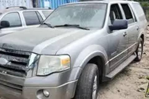 Photo of 2008 Ford Expedition