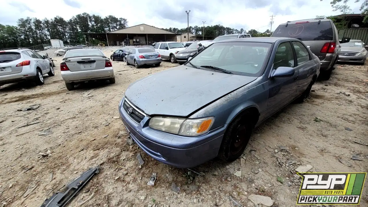 Photo of 2000 Toyota Camry