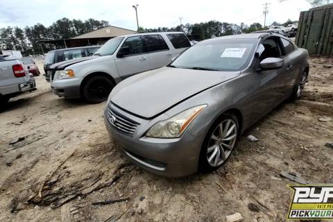 Photo of 2009 Infiniti G37