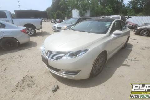 Photo of 2014 Lincoln Mkz