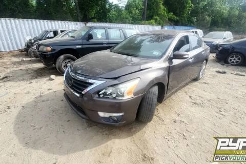 Photo of 2014 Nissan Altima
