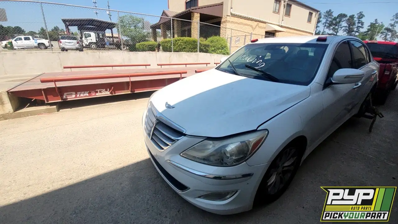 Photo of 2013 Hyundai Genesis