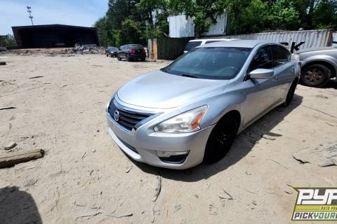 Photo of 2015 Nissan Altima