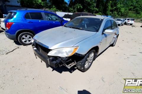 Photo of 2011 Chrysler 200
