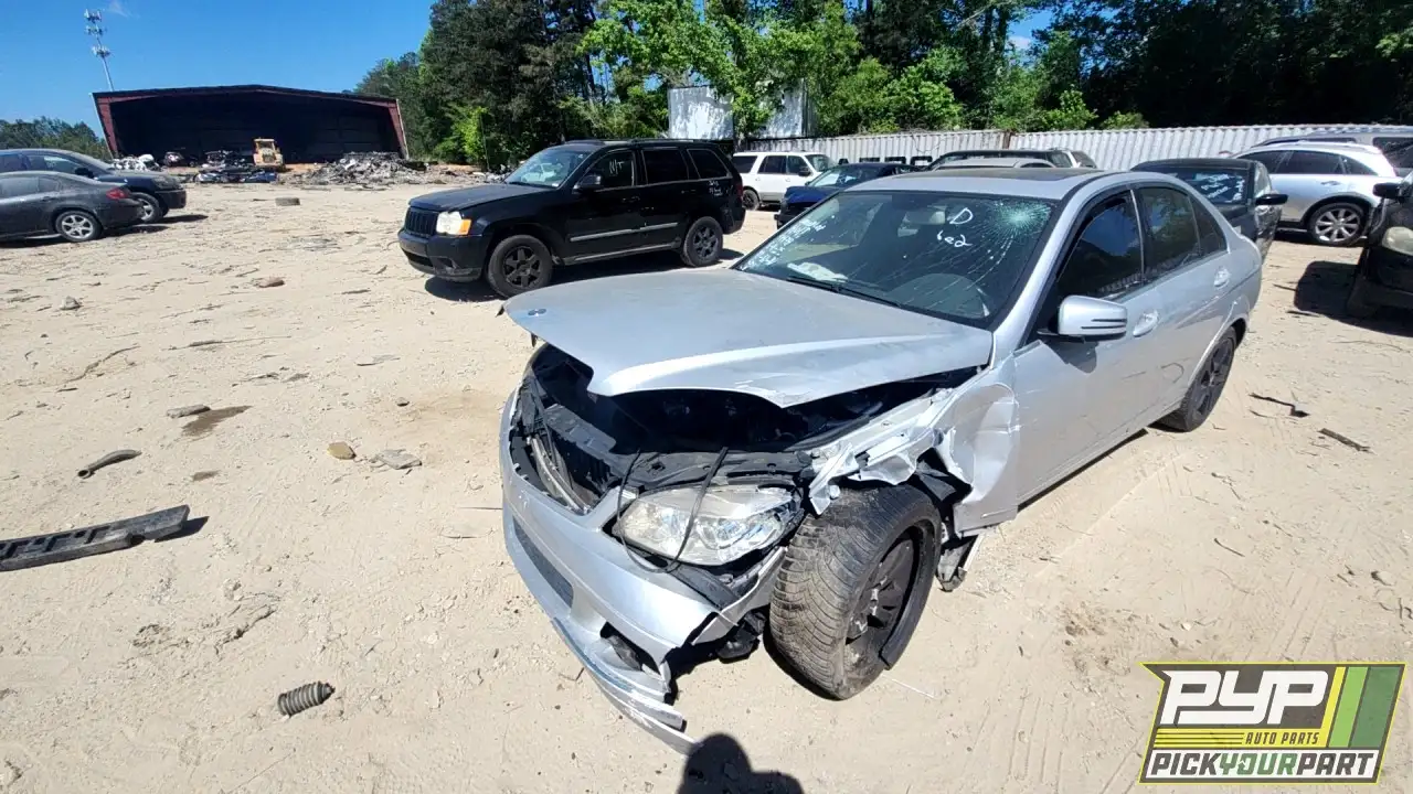 Photo of 2011 Mercedes-Benz C300