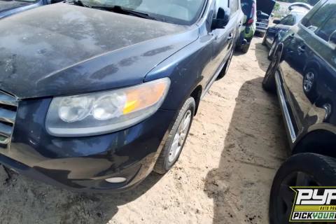 Photo of 2012 Hyundai Santa Fe