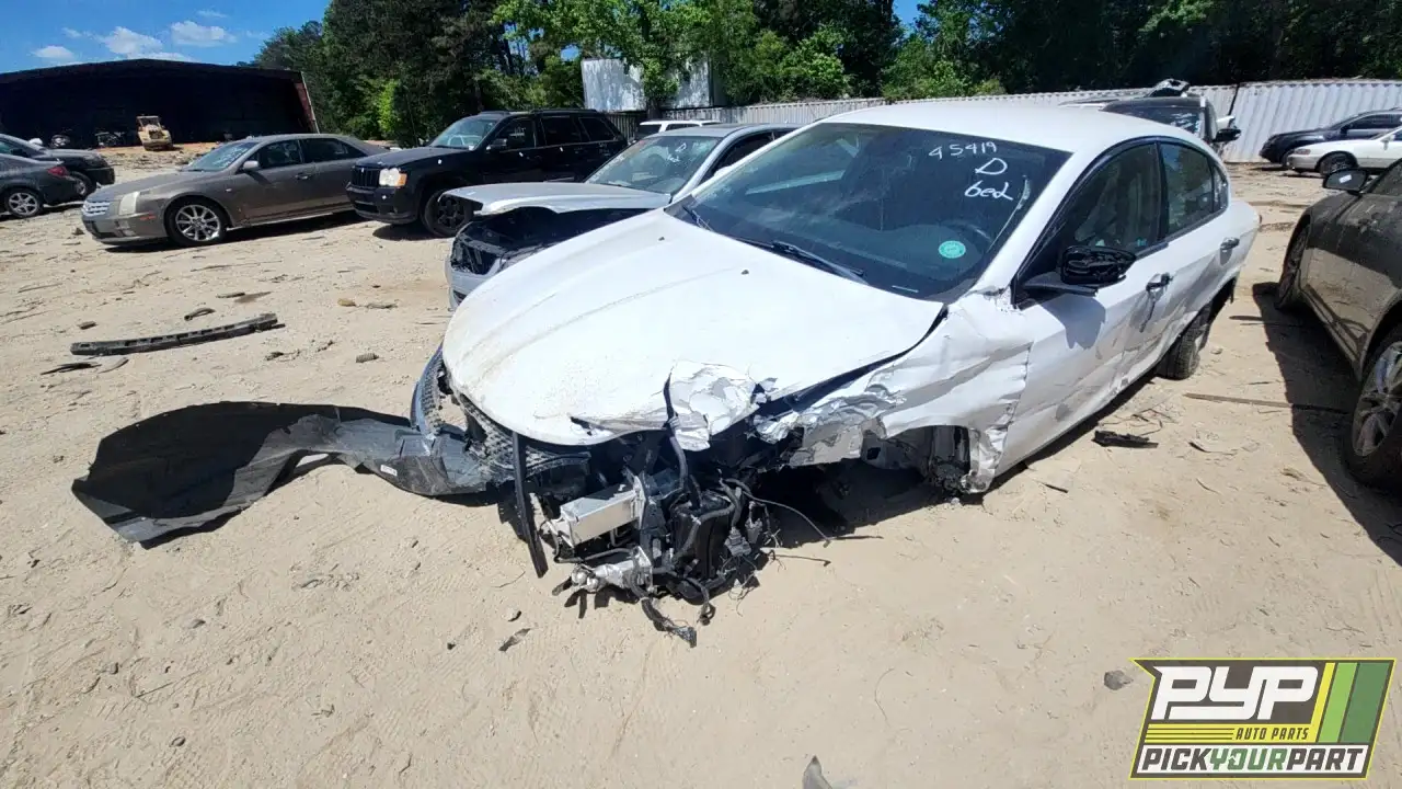 Photo of 2016 Chrysler 200