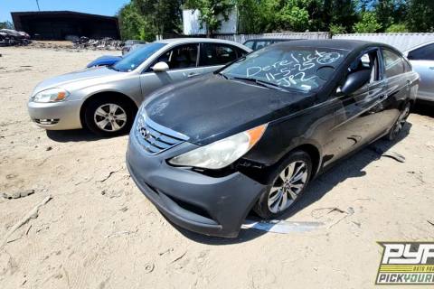 Photo of 2011 Hyundai Sonata
