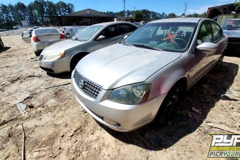 Photo of 2005 Nissan Altima