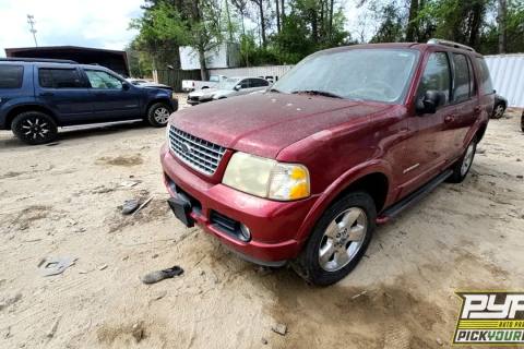 Photo of 2004 Ford Explorer