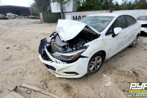 Photo of 2018 Chevrolet Cruze