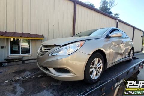 Photo of 2011 Hyundai Sonata