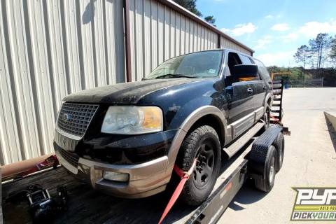 Photo of 2004 Ford Expedition