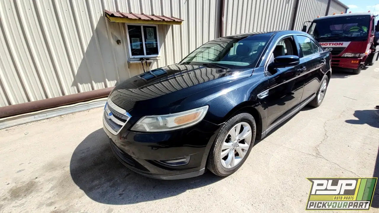 Photo of 2011 Ford Taurus