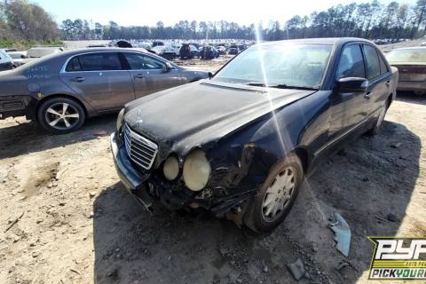 Photo of 2001 Mercedes-Benz E320