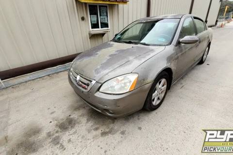Photo of 2003 Nissan Altima