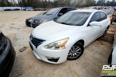 Photo of 2013 Nissan Altima