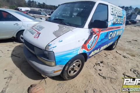 Photo of 2005 Chevrolet Astro