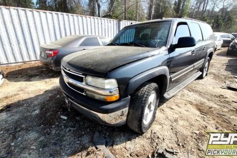 Photo of 2004 Chevrolet Suburban 1500