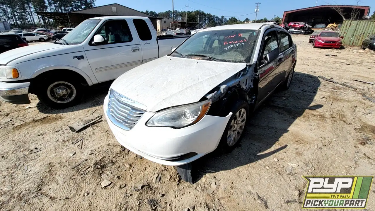 Photo of 2013 Chrysler 200