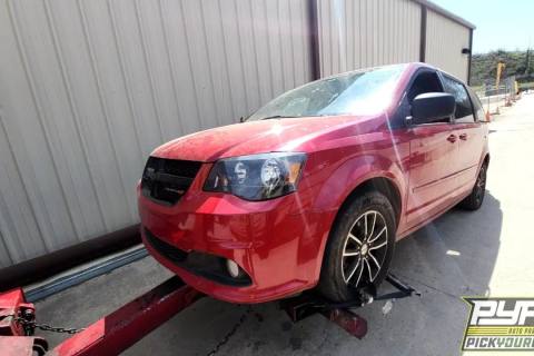 Photo of 2015 Dodge Grand Caravan