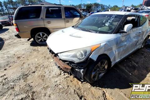 Photo of 2013 Hyundai Veloster