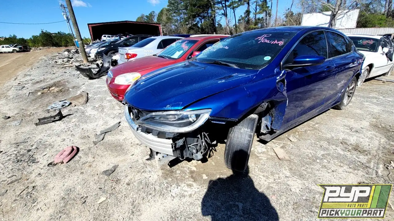 Photo of 2015 Chrysler 200