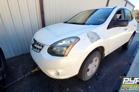 Photo of 2015 Nissan Rogue Select