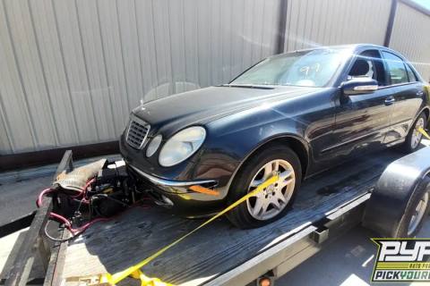 Photo of 2004 Mercedes-Benz E320
