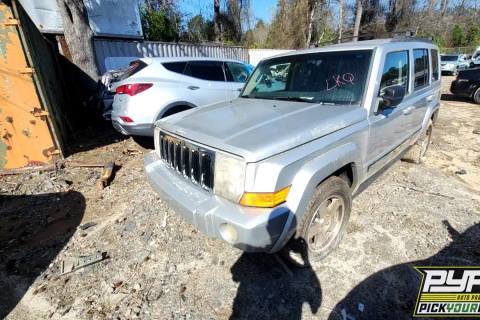 Photo of 2010 Jeep Commander
