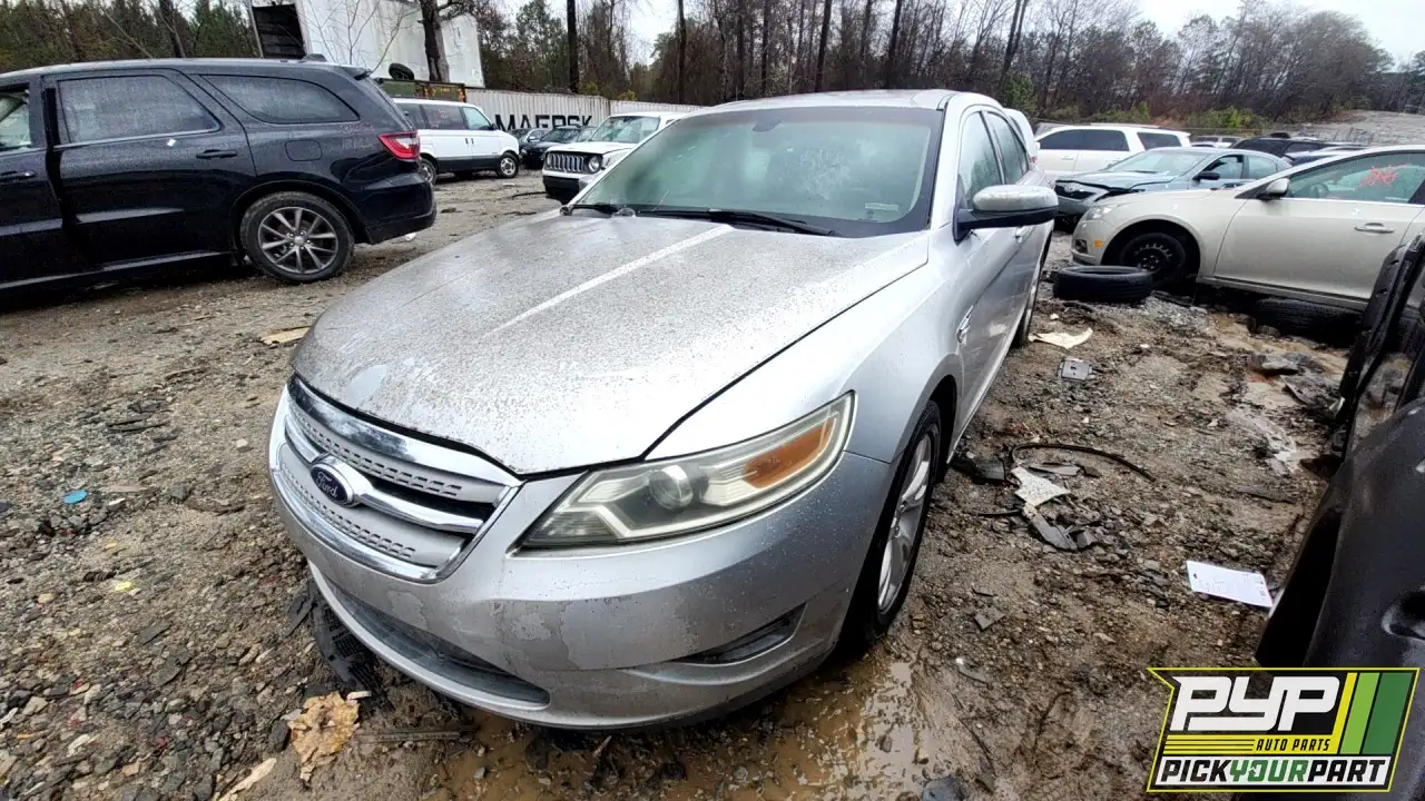 Photo of 2010 Ford Taurus