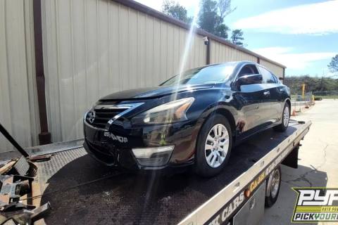 Photo of 2015 Nissan Altima