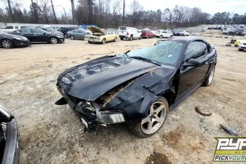 Photo of 2000 Ford Mustang