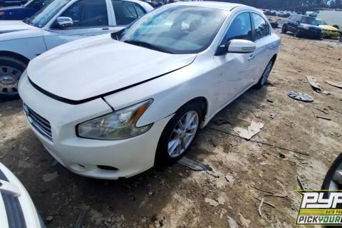 Photo of 2010 Nissan Maxima