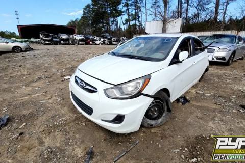 Photo of 2013 Hyundai Accent