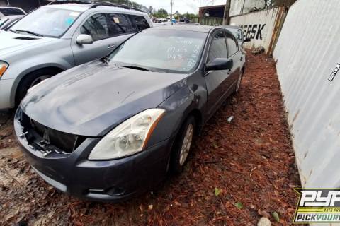 Photo of 2010 Nissan Altima
