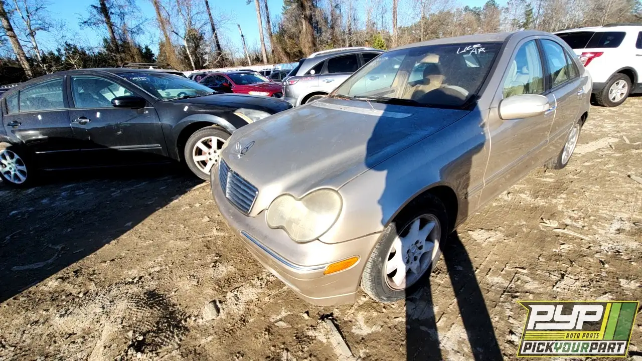 Photo of 2004 Mercedes-Benz C240