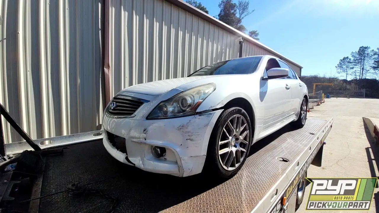 Photo of 2011 Infiniti G37