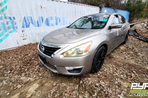 Photo of 2015 Nissan Altima