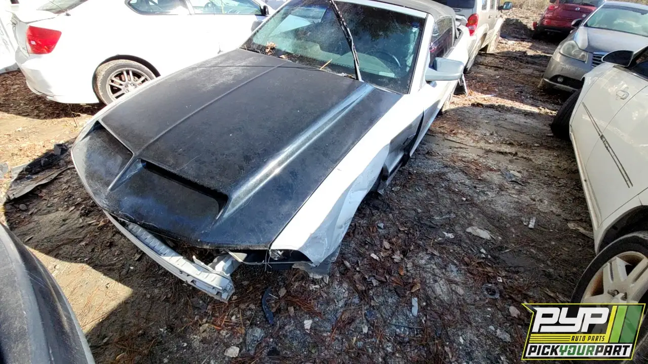 Photo of 2006 Ford Mustang