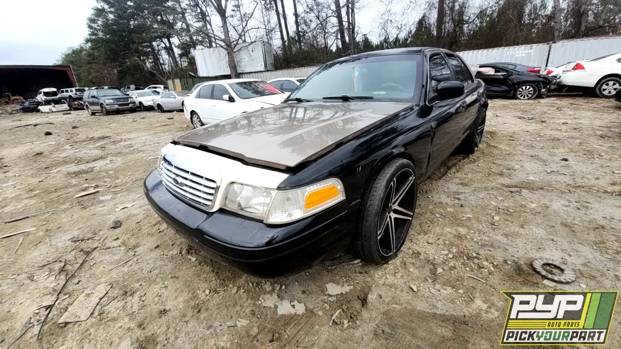 Photo of 2010 Ford Crown Victoria