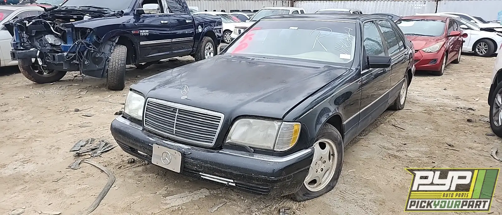 Photo of 1999 Mercedes-Benz S320