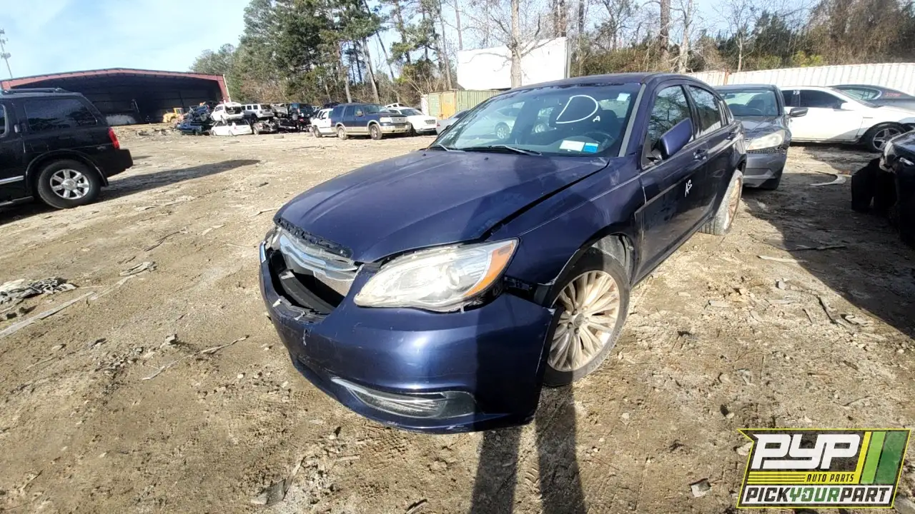 Photo of 2013 Chrysler 200