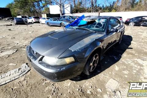 Photo of 2004 Ford Mustang