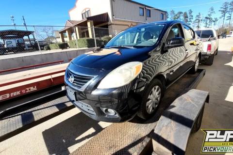 Photo of 2012 Nissan Versa